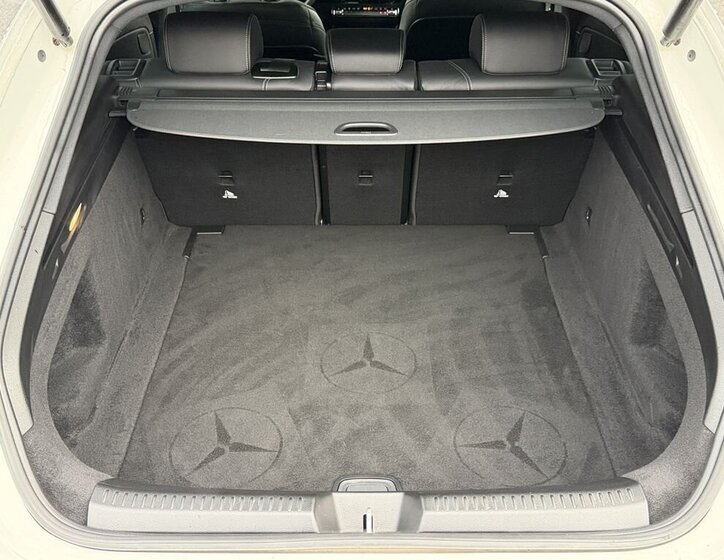 Mercedes-Benz CLA 12