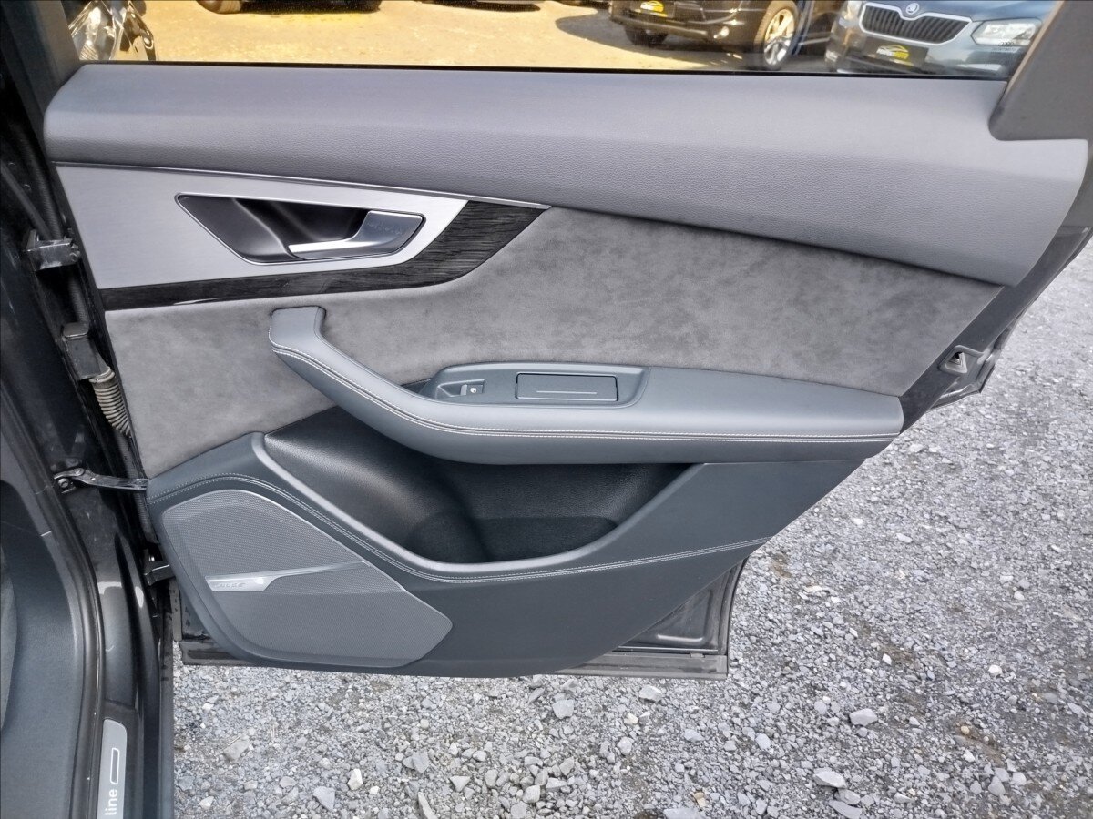 Audi Q7 SUV / Terénní 3,0 l 200 kw