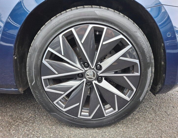 Škoda Superb Kombi 2,0 l 147 kw