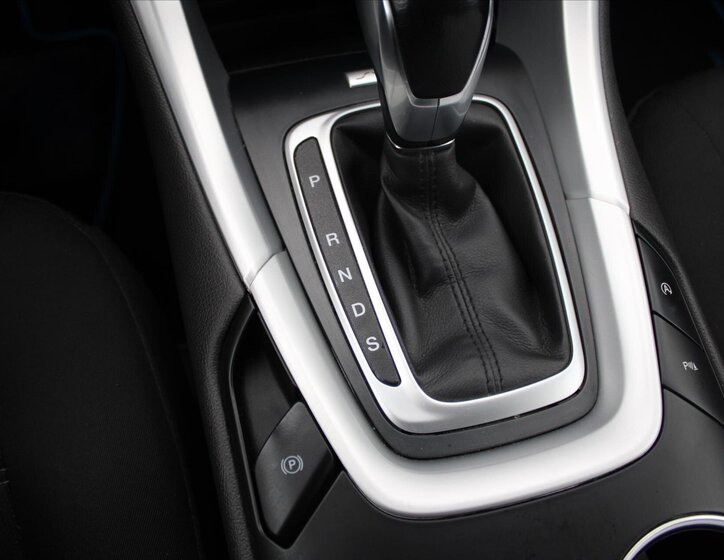 Ford Mondeo Kombi 2,0 l 110 kw