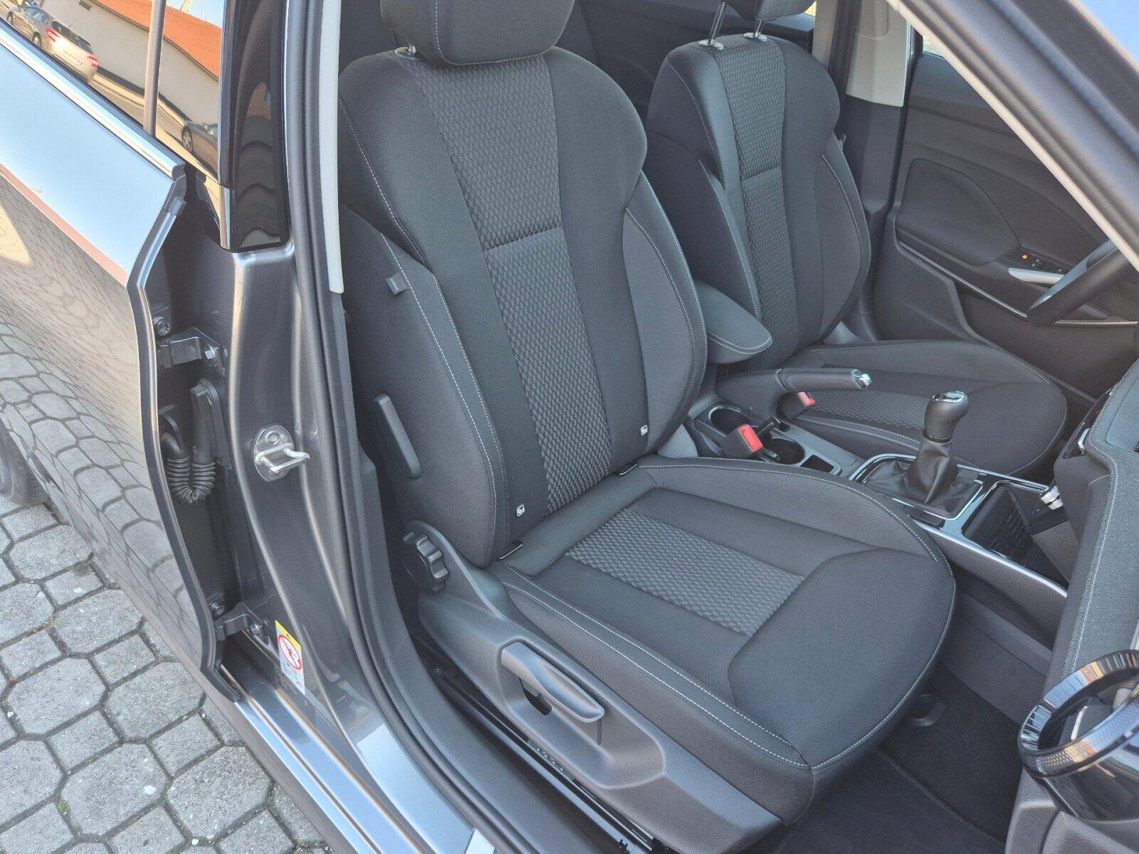 Škoda Fabia Hatchback 1,0 l 70 kw