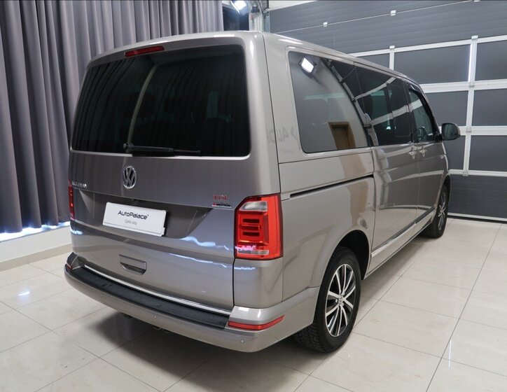 Volkswagen Multivan VAN / Minibus 2,0 l 150 kw