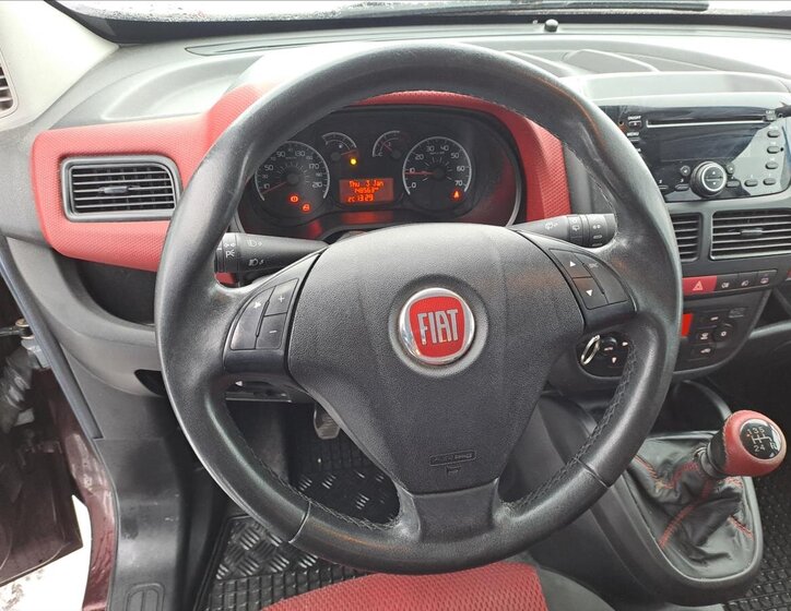 Fiat Dobló 12