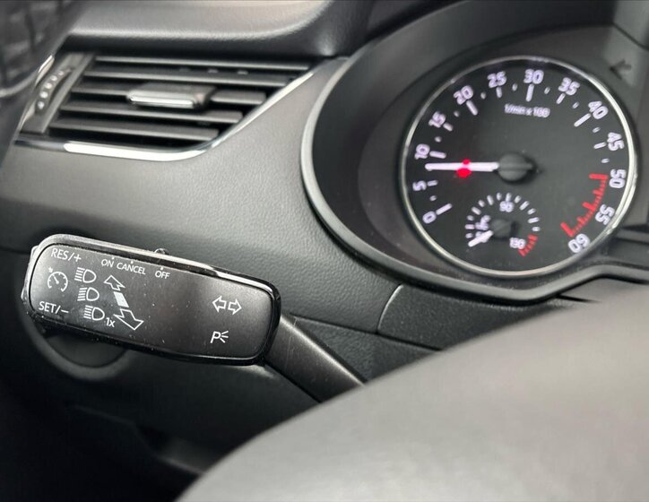 Škoda Octavia Liftback 2,0 l 110 kw