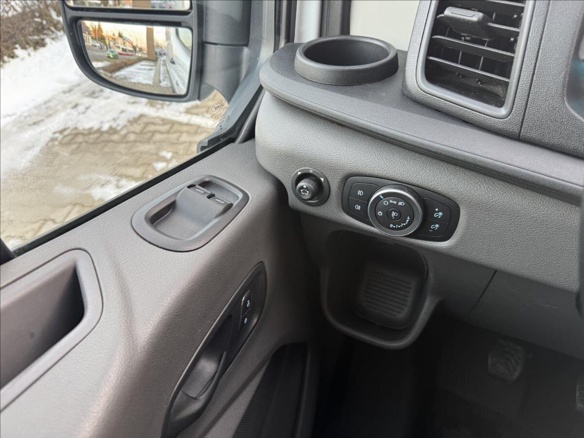 Ford Transit Skříň 2,0 l 96 kw