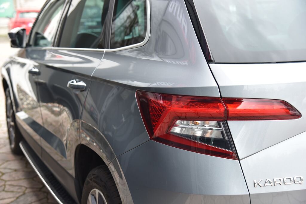 Škoda Karoq SUV / Terénní 1,5 l 110 kw