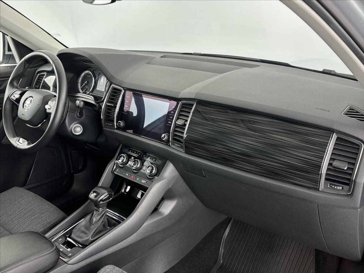 Škoda Kodiaq SUV / Terénní 1,5 l 110 kw