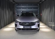 Volvo XC90 SUV / Terénní 2,0 l 228 kw