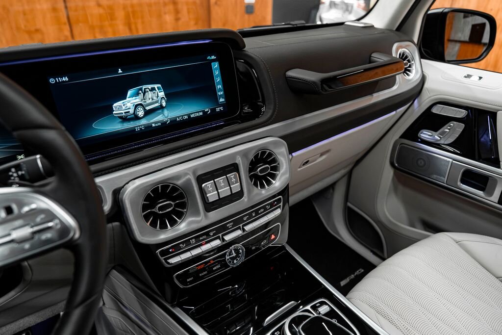 Mercedes-Benz Třídy G SUV / Terénní 4,0 l 310 kw