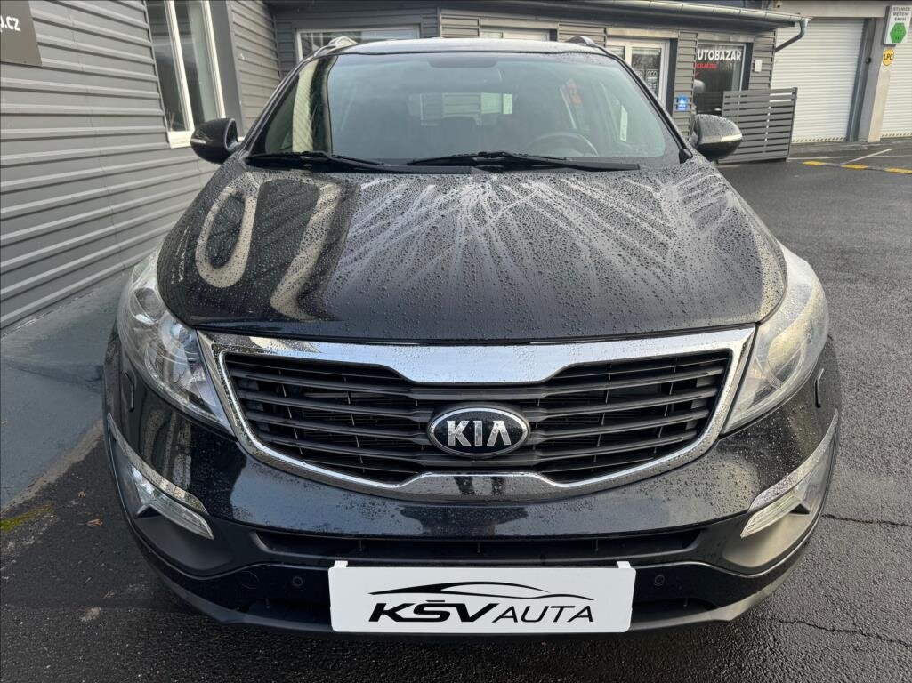 KIA Sportage SUV 2,0 l 120 kw