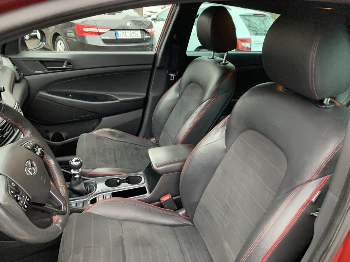 Hyundai Tucson SUV / Terénní 1,6 l 100 kw