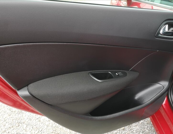 Peugeot 308 Kombi 1,6 l 80 kw