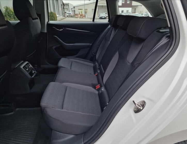 Škoda Octavia Kombi 2,0 l 85 kw