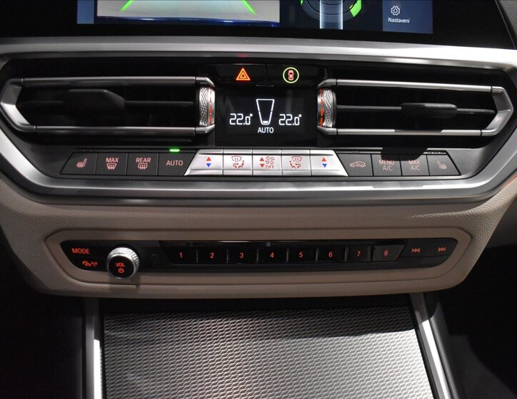 BMW Řada 3 Kombi 3,0 l 210 kw