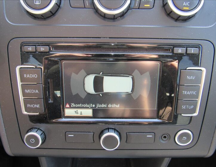 Volkswagen Touran Kombi 1,4 l 103 kw