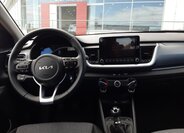 KIA Stonic SUV 1,2 l 58 kw