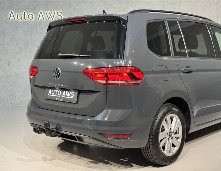 Volkswagen Touran 9