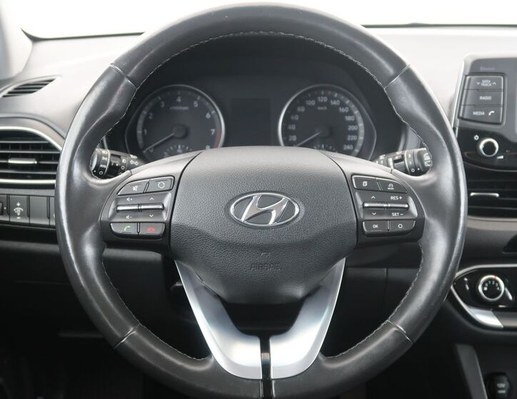 Hyundai i30 15