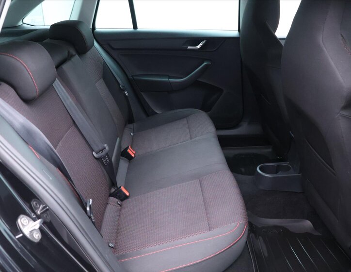 Škoda Rapid Hatchback 1,4 l 90 kw