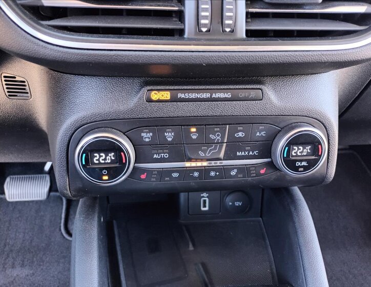 Ford Focus Kombi 1,5 l 88 kw