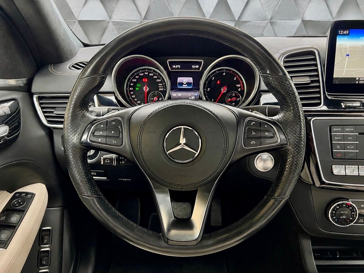 Mercedes-Benz GLS SUV / Terénní 3,0 l 190 kw