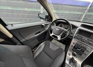 Volvo XC60 SUV / Terénní 2,4 l 165 kw