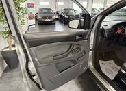 Ford Kuga SUV / Terénní 2,0 l 100 kw