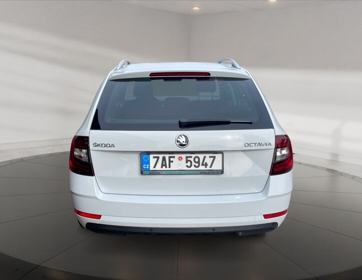 Škoda Octavia Kombi 2,0 l 110 kw