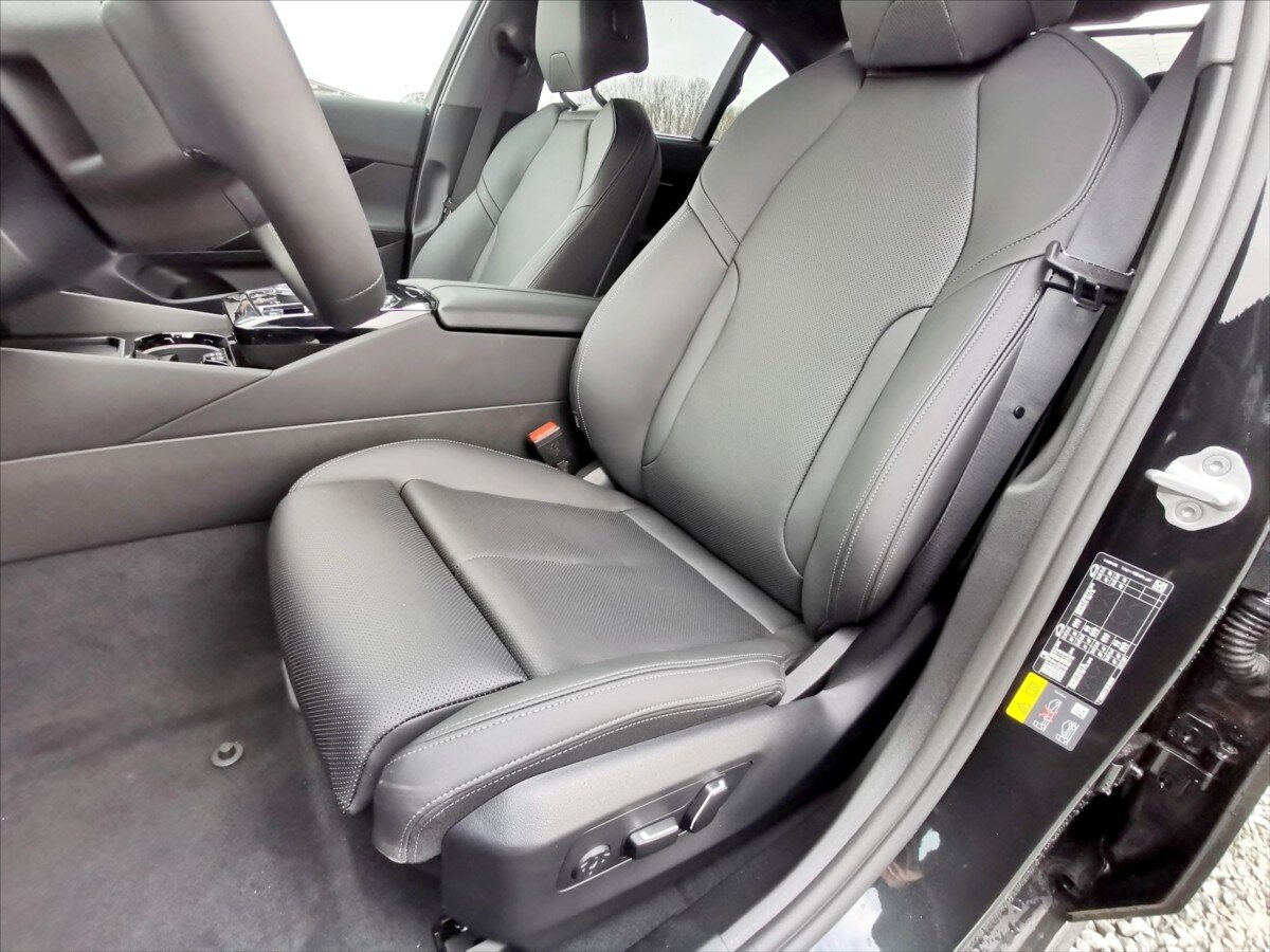 BMW i5 Sedan 0,0 290 kw