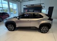 Toyota Yaris Cross SUV 1,5 l 96 kw