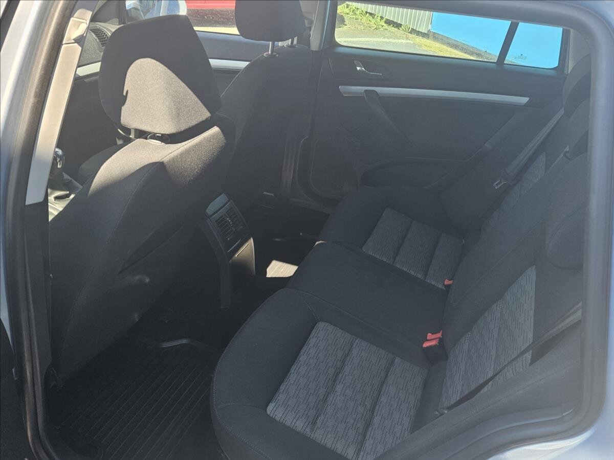 Škoda Octavia Kombi 1,2 l 77 kw