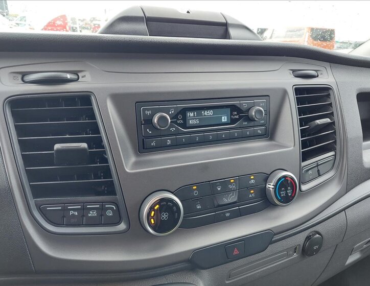 Ford Transit Custom Skříň 2,0 l 77 kw