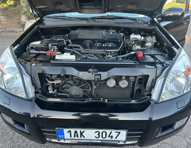 Toyota Land Cruiser 73