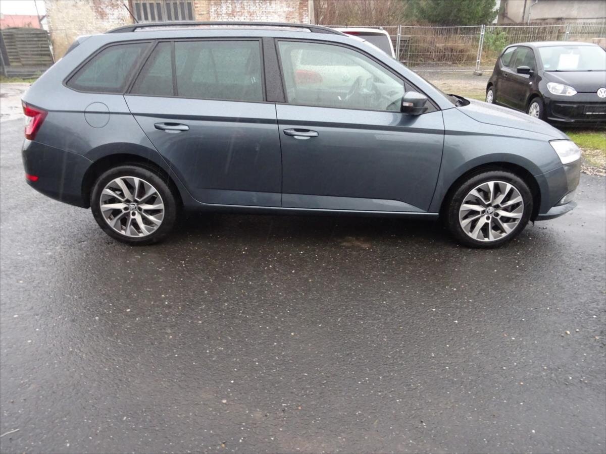 Škoda Fabia Kombi 999,0 70 kw
