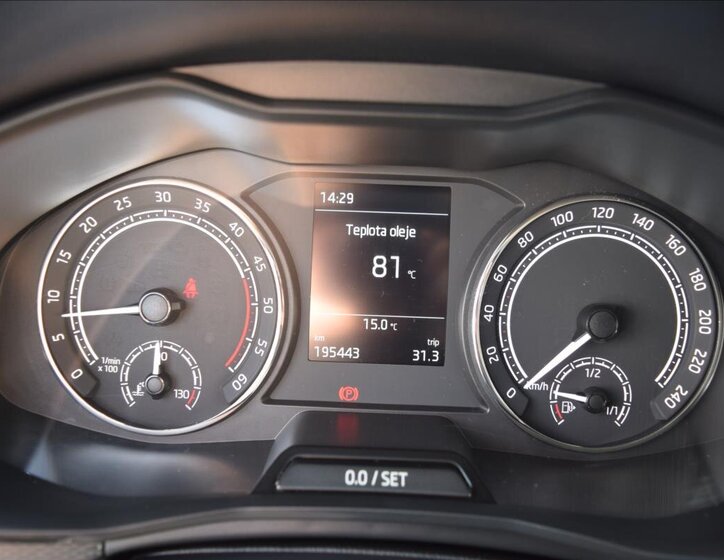 Škoda Kamiq SUV / Terénní 1,6 l 85 kw