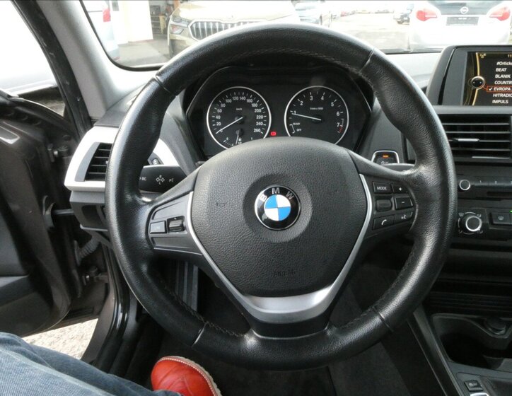 BMW Řada 1 25