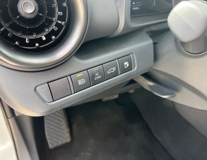 Toyota C-HR SUV / Terénní 2,0 l 145 kw