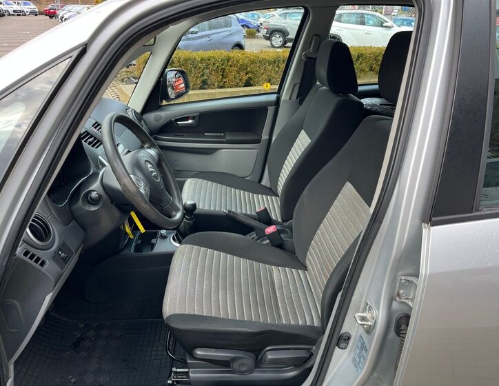 Suzuki SX4 SUV 1,5 l 82 kw