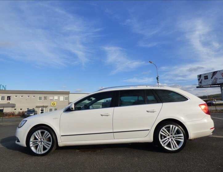 Škoda Superb Kombi 2,0 l 125 kw