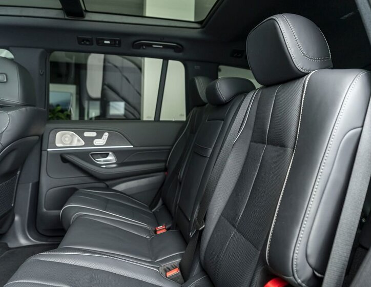 Mercedes-Benz Ostatní 8