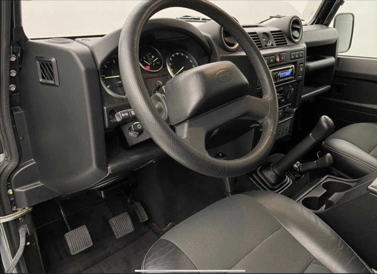 Land Rover Defender Ostatní 2,2 l 90 kw