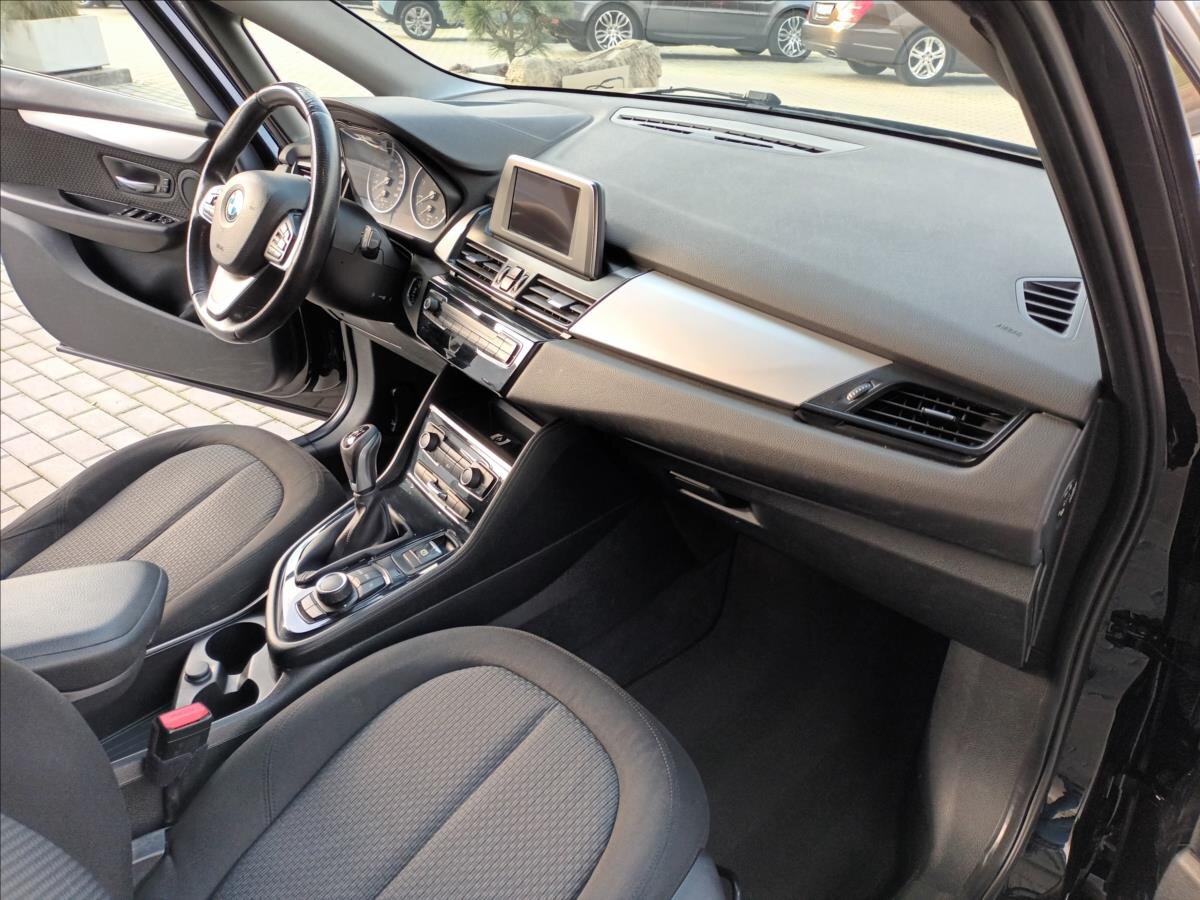 BMW Řada 2 Kombi 1,5 l 85 kw