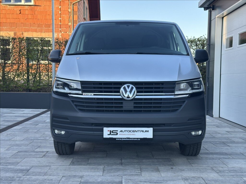 Volkswagen Transporter Skříň 2,0 l 110 kw