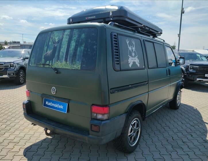 Volkswagen Transporter Kombi 2,5 l 75 kw