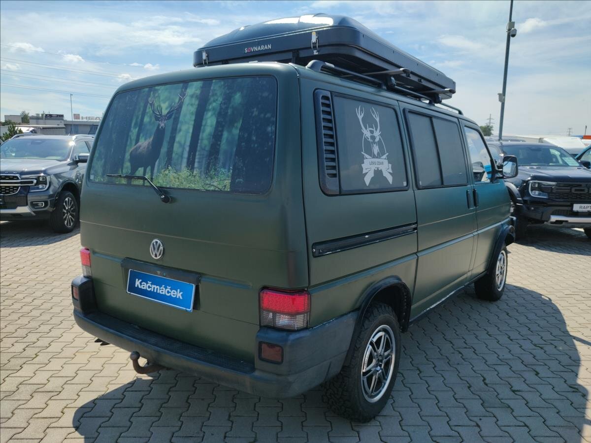 Volkswagen Transporter Kombi 2,5 l 75 kw