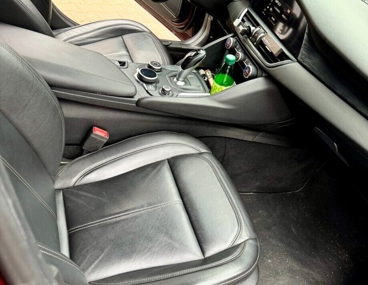 Alfa Romeo Giulia Sedan 0,0 0