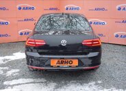 Volkswagen Passat Sedan 2,0 l 140 kw