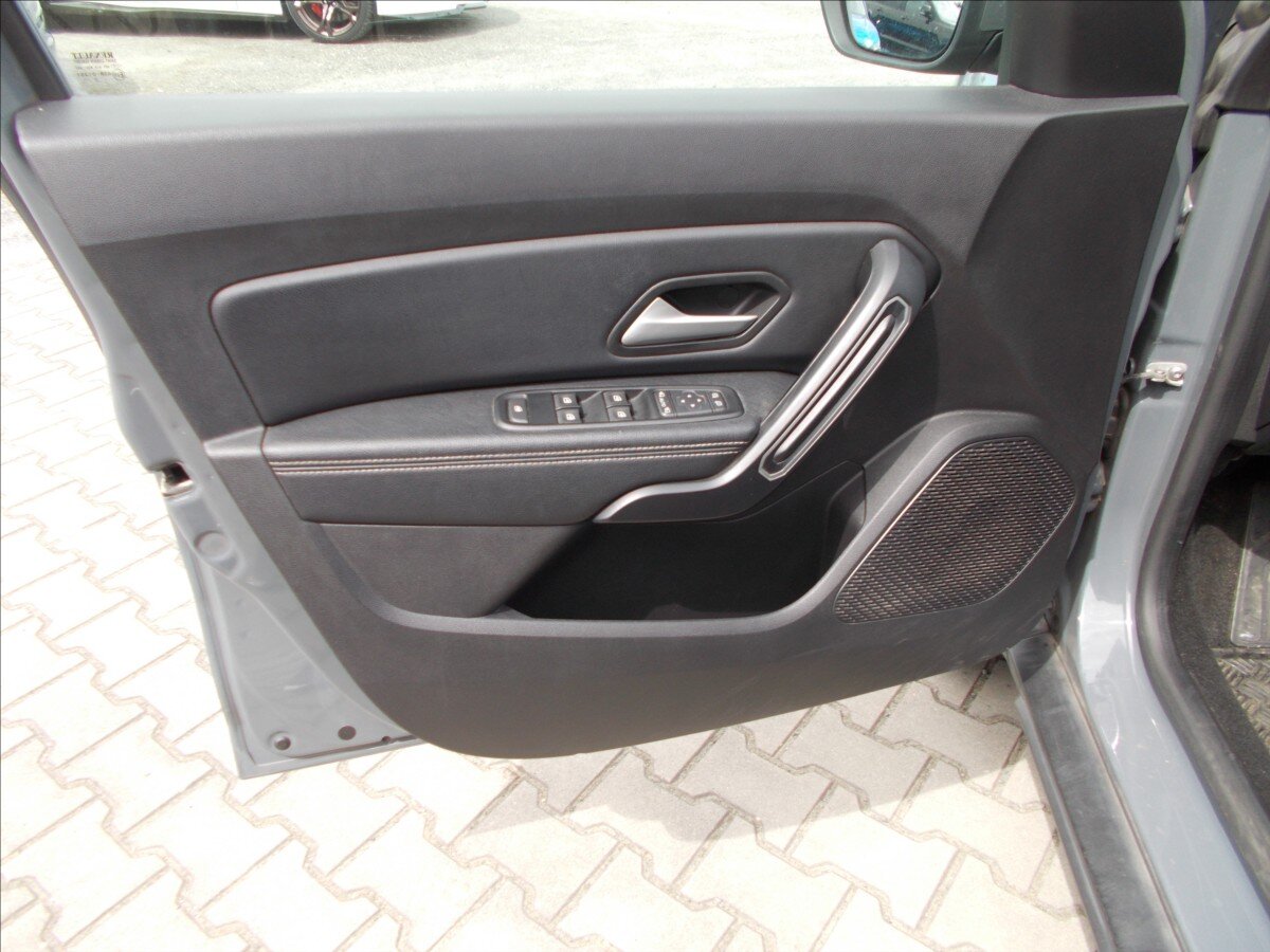 Dacia Duster SUV / Terénní 1,3 l 96 kw