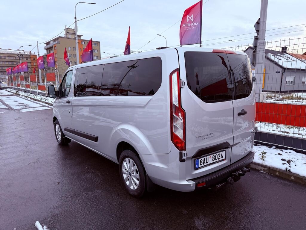 Ford Tourneo Custom