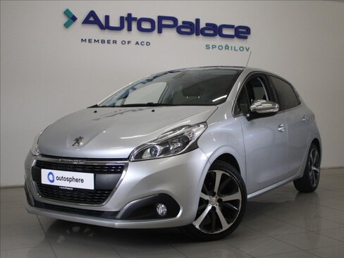 Peugeot 208 Hatchback 1,2 l 81 kw